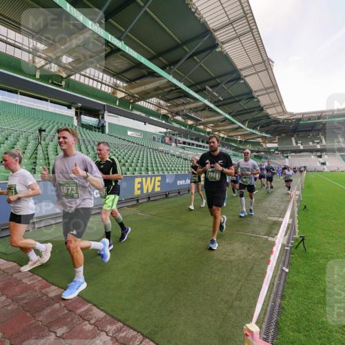 13.09.2026 - 21. swb-Marathon Bremen Michael Burmester http://msf.ph/oto/10319286 13.09.2026 13:17:58 Laufen im Stadion 134, 267, 271, 311, 404, 449, 486, 546, 588, 732, 753, 837, 921, 990, 1057, 1424, 1425, 1431, 1790, 1813, 1825, 1844, 1868, 1987, 2056, 2067, 2096, 2123, 2137, 2259, 2294, 2357, 2358, 2381, 2389, 2419, 2453, 2532, 2550, 2562, 2586, 2601, 2614, 2647, 2655, 2797, 2821, 2849, 2857, 2879, 2880, 2893, 2984, 2996, 2999, 3096, 3100, 3104, 3146, 3180, 3195, 3210, 3213, 3314, 3337, 3366, 3421, 3431, 3476, 3479, 3501, 3506, 3537, 3548, 3633, 3654, 3740, 3879, 4478 meine-sportfotos.de
