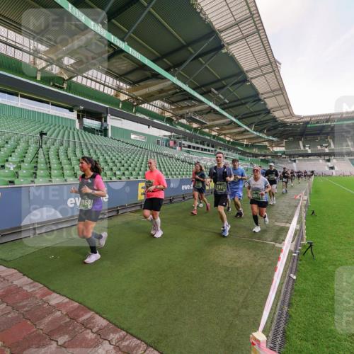 13.09.2026 - 21. swb-Marathon Bremen Michael Burmester http://msf.ph/oto/10319320 13.09.2026 13:18:01 Laufen im Stadion 134, 267, 271, 311, 404, 449, 486, 546, 588, 732, 753, 837, 921, 990, 1057, 1424, 1425, 1431, 1765, 1790, 1813, 1825, 1844, 1868, 1987, 2056, 2067, 2096, 2123, 2137, 2259, 2294, 2357, 2358, 2381, 2389, 2419, 2453, 2532, 2550, 2562, 2586, 2601, 2614, 2647, 2655, 2797, 2821, 2849, 2857, 2879, 2880, 2893, 2984, 2996, 2999, 3096, 3100, 3104, 3146, 3180, 3195, 3210, 3213, 3314, 3337, 3366, 3421, 3431, 3476, 3479, 3501, 3506, 3537, 3548, 3619, 3633, 3654, 3740, 3879, 4478 meine-sportfotos.de