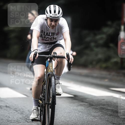13.09.2026 - Stadtparktriathlon H.Heesch http://msf.ph/oto/10319360 13.09.2026 13:03:38 Radfahren 1097, 1199, 1225, 1226, 1389 meine-sportfotos.de