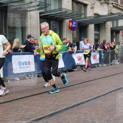 13.09.2026 - 21. swb-Marathon Bremen Strokosch-Dieckow http://msf.ph/oto/10319374 13.09.2026 10:58:17 Ziel 10878, 10879, 11004, 11030, 11152, 11189, 11228, 11384, 11403, 11455, 11488, 11686, 11743, 11750, 11953, 11955, 12180, 12237, 12320, 12499, 12505, 12518, 10249, 10494, 10530, 10543, 10559, 10604, 10673, 10750, 10798, 10826, 10828, 10903, 10914, 10931, 10932, 11120, 11131, 11136, 11202, 11295, 11332, 11388, 11403, 11420, 11750, 11752, 11863, 11884, 11906, 11952, 12017, 12092, 12386, 12387, 12441, 12482 meine-sportfotos.de