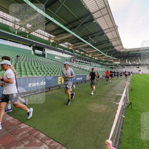 13.09.2026 - 21. swb-Marathon Bremen Michael Burmester http://msf.ph/oto/10319391 13.09.2026 13:18:08 Laufen im Stadion 267, 271, 311, 404, 449, 486, 546, 588, 732, 753, 837, 921, 1057, 1424, 1425, 1431, 1765, 1790, 1813, 1825, 1844, 1868, 1987, 2056, 2067, 2096, 2123, 2137, 2294, 2357, 2358, 2381, 2389, 2419, 2453, 2532, 2550, 2586, 2601, 2614, 2622, 2647, 2655, 2797, 2821, 2849, 2857, 2879, 2880, 2893, 2944, 2984, 2999, 3096, 3100, 3104, 3146, 3180, 3195, 3210, 3213, 3285, 3287, 3314, 3337, 3366, 3421, 3431, 3476, 3479, 3506, 3537, 3548, 3619, 3633, 3654, 3740, 3879, 4478 meine-sportfotos.de