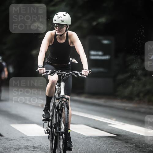 13.09.2026 - Stadtparktriathlon H.Heesch http://msf.ph/oto/10319405 13.09.2026 13:03:43 Radfahren 1191, 1199, 1200, 1218, 1225, 1226, 1311, 1427 meine-sportfotos.de