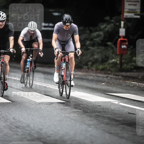 13.09.2026 - Stadtparktriathlon H.Heesch http://msf.ph/oto/10319428 13.09.2026 13:03:45 Radfahren 1191, 1200, 1218, 1225, 1226, 1311, 1427 meine-sportfotos.de
