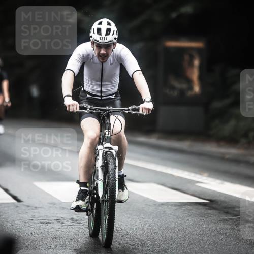 13.09.2026 - Stadtparktriathlon H.Heesch http://msf.ph/oto/10319457 13.09.2026 13:03:48 Radfahren 1191, 1200, 1218, 1225, 1226, 1253, 1311, 1413, 1427 meine-sportfotos.de