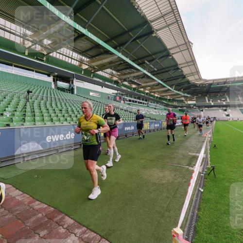 13.09.2026 - 21. swb-Marathon Bremen Michael Burmester http://msf.ph/oto/10319482 13.09.2026 13:18:20 Laufen im Stadion 311, 404, 449, 486, 546, 588, 732, 753, 837, 921, 1057, 1424, 1425, 1431, 1506, 1765, 1790, 1813, 1844, 1868, 2056, 2067, 2096, 2123, 2137, 2224, 2294, 2357, 2358, 2389, 2419, 2453, 2532, 2550, 2557, 2563, 2586, 2601, 2614, 2622, 2647, 2655, 2786, 2821, 2845, 2849, 2857, 2879, 2880, 2893, 2944, 2984, 2999, 3072, 3096, 3100, 3104, 3146, 3180, 3195, 3198, 3210, 3213, 3285, 3287, 3314, 3337, 3421, 3431, 3476, 3479, 3506, 3537, 3548, 3619, 3633, 3654, 3740, 3879, 4478 meine-sportfotos.de