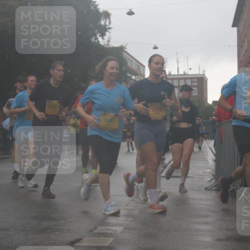 13.09.2026 - Kiel Lauf Markus Tischler http://msf.ph/oto/10319486 13.09.2026 10:50:45 Fleethörn 8863, 11988, 5642, 4195 meine-sportfotos.de