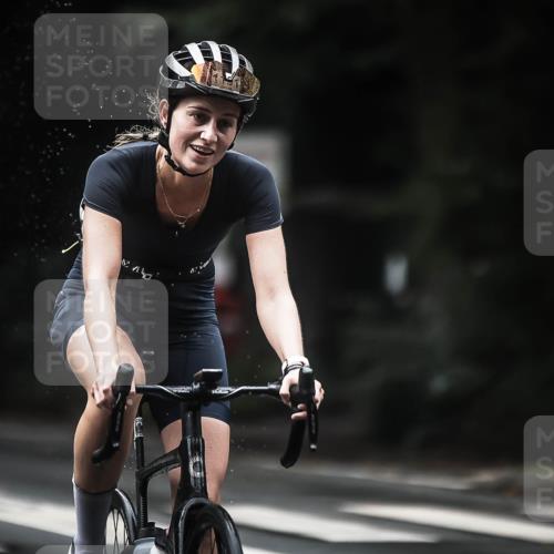 13.09.2026 - Stadtparktriathlon H.Heesch http://msf.ph/oto/10319492 13.09.2026 13:03:50 Radfahren 1191, 1200, 1218, 1253, 1291, 1311, 1413, 1427 meine-sportfotos.de