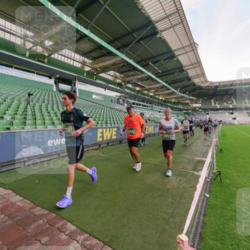 13.09.2026 - 21. swb-Marathon Bremen Michael Burmester http://msf.ph/oto/10319527 13.09.2026 13:18:24 Laufen im Stadion 311, 404, 449, 486, 546, 588, 732, 753, 837, 921, 1057, 1424, 1425, 1431, 1506, 1765, 1790, 1813, 1844, 1868, 2056, 2067, 2096, 2123, 2137, 2224, 2294, 2357, 2358, 2389, 2419, 2453, 2532, 2550, 2557, 2563, 2586, 2601, 2614, 2622, 2647, 2655, 2786, 2845, 2849, 2857, 2879, 2880, 2893, 2944, 2983, 2984, 2999, 3046, 3072, 3096, 3100, 3104, 3146, 3180, 3189, 3195, 3198, 3210, 3285, 3287, 3314, 3337, 3421, 3431, 3476, 3479, 3506, 3537, 3548, 3619, 3633, 3654, 3740, 3879, 4478 meine-sportfotos.de