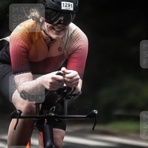 13.09.2026 - Stadtparktriathlon H.Heesch http://msf.ph/oto/10319558 13.09.2026 13:03:56 Radfahren 1253, 1291, 1413 meine-sportfotos.de