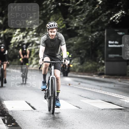 13.09.2026 - Stadtparktriathlon H.Heesch http://msf.ph/oto/10319575 13.09.2026 11:55:42 Radfahren 786, 862, 873, 892 meine-sportfotos.de