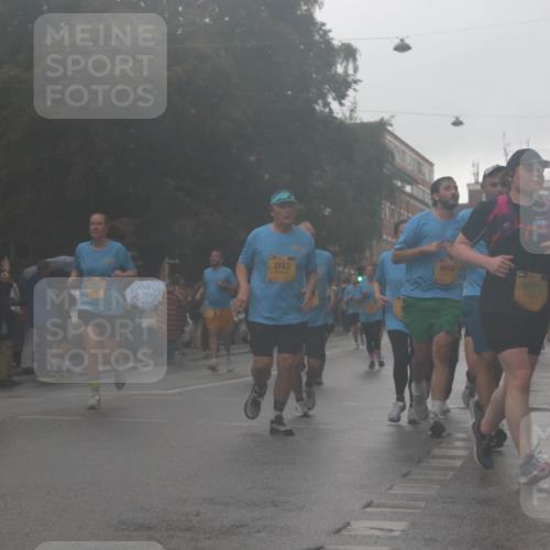 13.09.2026 - Kiel Lauf Markus Tischler http://msf.ph/oto/10319587 13.09.2026 10:50:56 Fleethörn 3153, 6055, 6821, 11048 meine-sportfotos.de