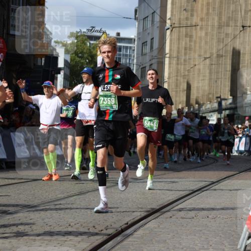 13.09.2026 - 21. swb-Marathon Bremen Strokosch-Dieckow http://msf.ph/oto/10319610 13.09.2026 13:31:04 Ziel 244, 625, 800, 834, 1533, 1771, 1841, 1926, 1941, 2369, 2452, 2723, 2985, 4206, 4251, 4332, 4342, 4425, 4757, 4920, 5551, 5600, 5681, 5802, 5822, 5900, 6134, 6343, 6347, 6523, 7012, 7253, 7567, 7645, 9290, 9507, 9653, 9692, 9699, 9767, 9825, 13090, 217, 1398, 2244, 2513, 2802, 3396, 3762, 4477, 4647, 5673, 5720, 5846, 6419, 6619, 6732, 7296, 7359, 7812, 7882, 8035, 8097, 8342, 8382, 8726, 9147, 9274, 9337, 9822, 9969, 9977, 13066 meine-sportfotos.de