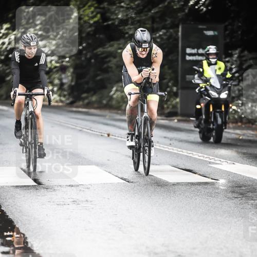 13.09.2026 - Stadtparktriathlon H.Heesch http://msf.ph/oto/10319629 13.09.2026 11:55:44 Radfahren 786, 862, 873, 892, 932 meine-sportfotos.de