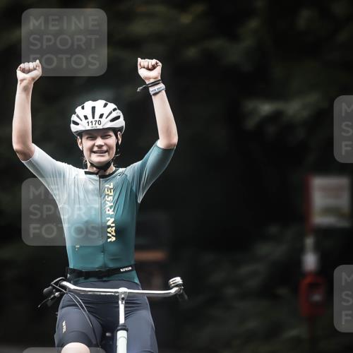 13.09.2026 - Stadtparktriathlon H.Heesch http://msf.ph/oto/10319713 13.09.2026 13:04:21 Radfahren 1170, 1196, 1245, 1261, 1269, 1275, 1297, 1301 meine-sportfotos.de