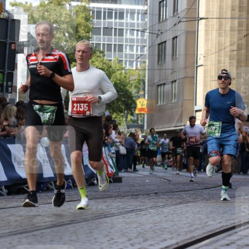 13.09.2026 - 21. swb-Marathon Bremen Strokosch-Dieckow http://msf.ph/oto/10319718 13.09.2026 13:07:58 Ziel 819, 969, 2135, 4852, 4990, 5570, 5976, 7558, 7803, 8060, 8467, 8611, 8737, 9035, 9356, 2098, 2266, 2844, 6692, 13091 meine-sportfotos.de
