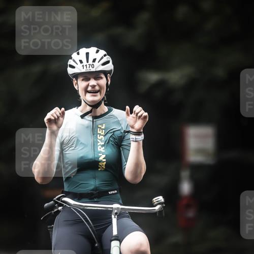 13.09.2026 - Stadtparktriathlon H.Heesch http://msf.ph/oto/10319724 13.09.2026 13:04:21 Radfahren 1170, 1196, 1245, 1261, 1269, 1275, 1297, 1301 meine-sportfotos.de
