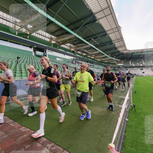 13.09.2026 - 21. swb-Marathon Bremen Michael Burmester http://msf.ph/oto/10319752 13.09.2026 13:18:50 Laufen im Stadion 311, 333, 404, 486, 512, 546, 732, 753, 837, 921, 938, 1156, 1424, 1425, 1431, 1506, 1765, 1790, 1844, 1868, 2056, 2123, 2137, 2224, 2240, 2294, 2315, 2357, 2358, 2419, 2453, 2557, 2563, 2601, 2614, 2622, 2647, 2689, 2702, 2703, 2722, 2786, 2843, 2845, 2849, 2857, 2879, 2880, 2893, 2944, 2983, 2984, 2999, 3031, 3046, 3072, 3096, 3100, 3146, 3180, 3189, 3198, 3210, 3285, 3287, 3337, 3421, 3431, 3476, 3537, 3548, 3619, 3633, 3654, 3740, 3879, 4478 meine-sportfotos.de