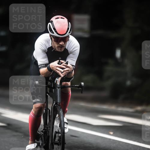 13.09.2026 - Stadtparktriathlon H.Heesch http://msf.ph/oto/10319786 13.09.2026 13:04:25 Radfahren 1170, 1196, 1245, 1261, 1269, 1297, 1301 meine-sportfotos.de