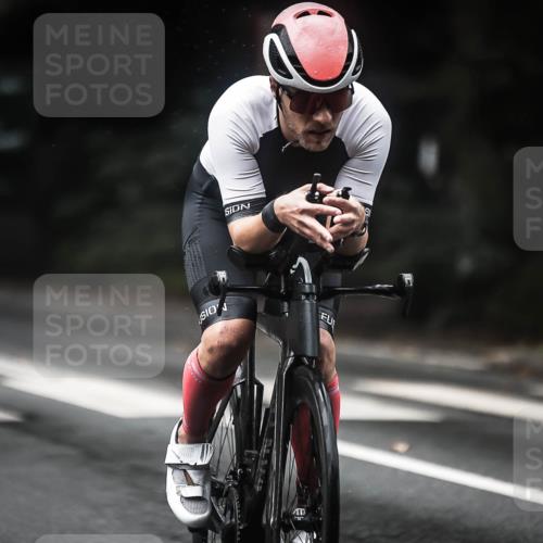 13.09.2026 - Stadtparktriathlon H.Heesch http://msf.ph/oto/10319790 13.09.2026 13:04:25 Radfahren 1170, 1196, 1245, 1261, 1269, 1297, 1301 meine-sportfotos.de