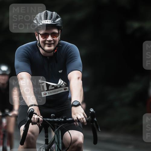 13.09.2026 - Stadtparktriathlon H.Heesch http://msf.ph/oto/10319826 13.09.2026 13:04:27 Radfahren 1170, 1196, 1245, 1261, 1269, 1286, 1297, 1301 meine-sportfotos.de