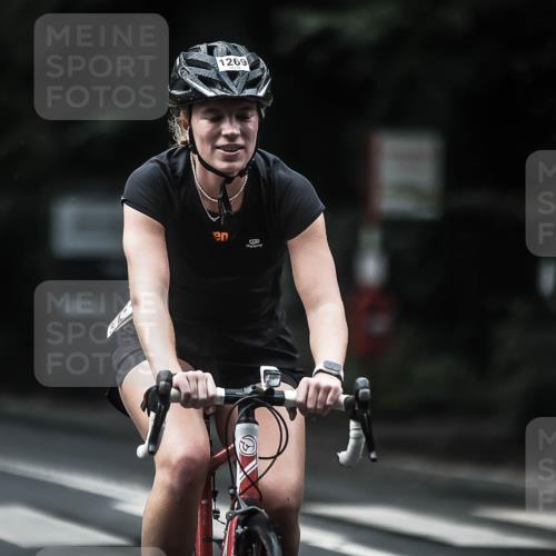 13.09.2026 - Stadtparktriathlon H.Heesch http://msf.ph/oto/10319844 13.09.2026 13:04:28 Radfahren 1196, 1245, 1261, 1269, 1286, 1297, 1301 meine-sportfotos.de