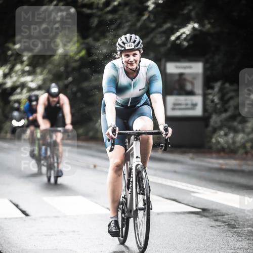 13.09.2026 - Stadtparktriathlon H.Heesch http://msf.ph/oto/10319883 13.09.2026 11:56:03 Radfahren 745, 857, 865, 927, 965, 985 meine-sportfotos.de