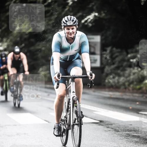 13.09.2026 - Stadtparktriathlon H.Heesch http://msf.ph/oto/10319887 13.09.2026 11:56:04 Radfahren 745, 857, 927, 965, 985 meine-sportfotos.de