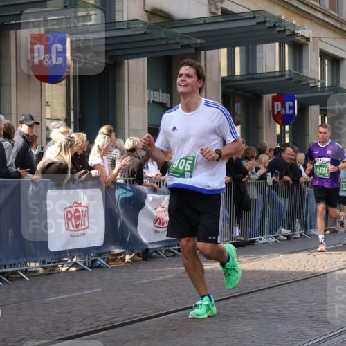 13.09.2026 - 21. swb-Marathon Bremen Strokosch-Dieckow http://msf.ph/oto/10319949 13.09.2026 13:17:42 Ziel 948, 1631, 1797, 1872, 2001, 2260, 2634, 2671, 3051, 3192, 3241, 3458, 3514, 3634, 4131, 4286, 4374, 4733, 5292, 5530, 5695, 5935, 5948, 6152, 6290, 6448, 8094, 8805, 8869, 8943, 8944, 9134, 9595, 9596, 9609, 9837, 13041, 560, 771, 1297, 2008, 2125, 2234, 2812, 3148, 3760, 4171, 4498, 4499, 4620, 5041, 5550, 5817, 6803, 7901, 8100, 8250, 8253, 8446, 8532, 8714, 9075, 9400, 9505, 13107 meine-sportfotos.de