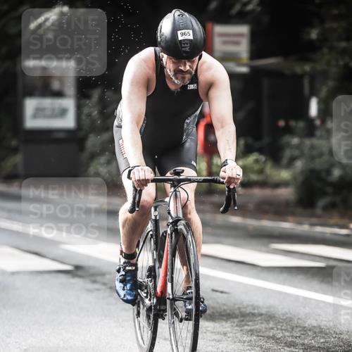 13.09.2026 - Stadtparktriathlon H.Heesch http://msf.ph/oto/10319951 13.09.2026 11:56:05 Radfahren 745, 857, 927, 965, 985 meine-sportfotos.de