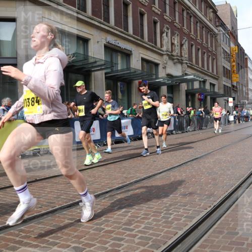 13.09.2026 - 21. swb-Marathon Bremen Strokosch-Dieckow http://msf.ph/oto/10319953 13.09.2026 10:58:30 Ziel 10254, 10383, 10485, 10787, 10794, 10832, 10843, 10948, 11030, 11034, 11189, 11228, 11267, 11278, 11488, 11743, 11955, 12130, 12131, 12176, 12237, 12271, 12320, 12414, 12505, 10249, 10494, 10530, 10673, 10750, 10798, 10878, 10879, 11004, 11120, 11131, 11152, 11202, 11295, 11384, 11388, 11403, 11420, 11455, 11686, 11750, 11752, 11884, 11906, 11952, 11953, 12017, 12092, 12180, 12320, 12386, 12387, 12482, 12499, 12518 meine-sportfotos.de
