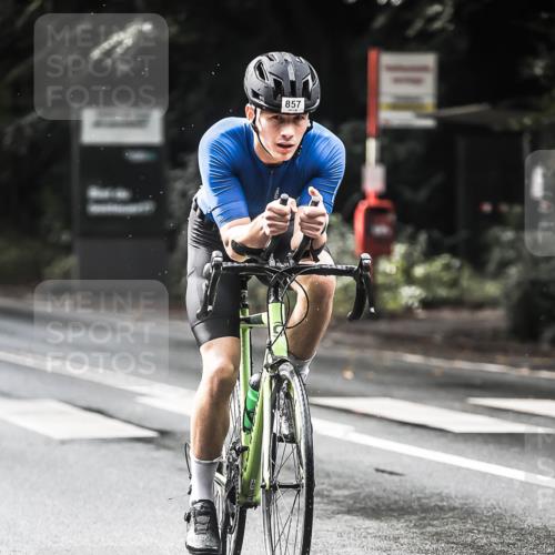 13.09.2026 - Stadtparktriathlon H.Heesch http://msf.ph/oto/10319982 13.09.2026 11:56:06 Radfahren 745, 857, 927, 965, 985 meine-sportfotos.de