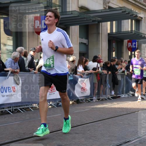 13.09.2026 - 21. swb-Marathon Bremen Strokosch-Dieckow http://msf.ph/oto/10319984 13.09.2026 13:17:43 Ziel 948, 1631, 1797, 1872, 2001, 2260, 2634, 2671, 3051, 3192, 3241, 3458, 3514, 3634, 4131, 4286, 4374, 4733, 5292, 5530, 5695, 5935, 5948, 6152, 6290, 6448, 8094, 8805, 8869, 8943, 8944, 9134, 9595, 9596, 9609, 9837, 13041, 560, 771, 1297, 2008, 2125, 2234, 2812, 3148, 3760, 4171, 4498, 4499, 4620, 5041, 5550, 5817, 6803, 7901, 8100, 8250, 8253, 8446, 8532, 8714, 9075, 9400, 9505, 13107 meine-sportfotos.de