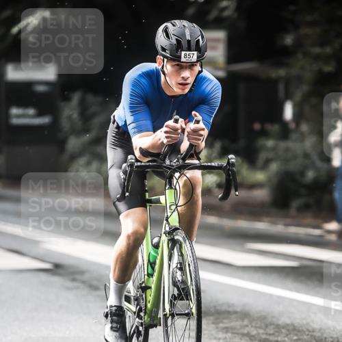 13.09.2026 - Stadtparktriathlon H.Heesch http://msf.ph/oto/10319986 13.09.2026 11:56:07 Radfahren 745, 857, 927, 965, 985 meine-sportfotos.de