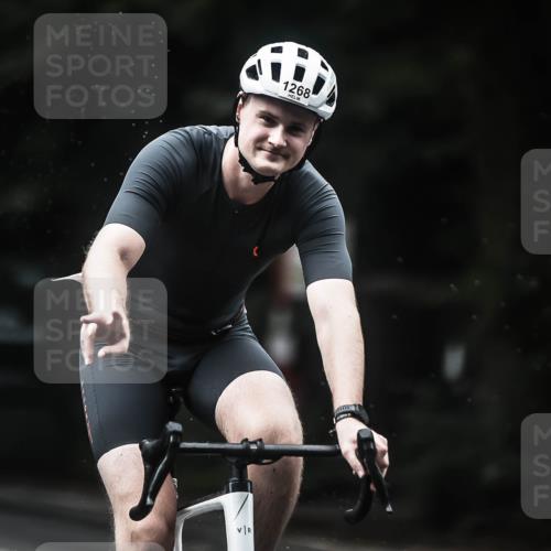 13.09.2026 - Stadtparktriathlon H.Heesch http://msf.ph/oto/10319996 13.09.2026 13:04:39 Radfahren 1205, 1211, 1268, 1271, 1286, 1316, 1338 meine-sportfotos.de