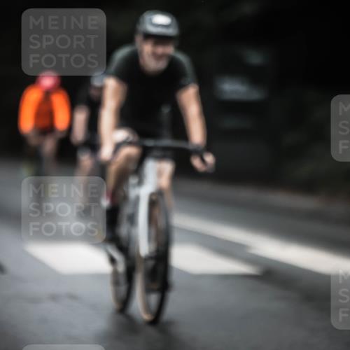13.09.2026 - Stadtparktriathlon H.Heesch http://msf.ph/oto/10320010 13.09.2026 13:04:40 Radfahren 1205, 1211, 1268, 1271, 1316, 1338 meine-sportfotos.de