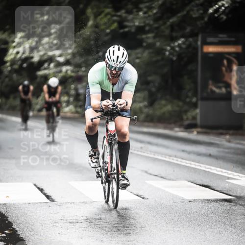 13.09.2026 - Stadtparktriathlon H.Heesch http://msf.ph/oto/10320032 13.09.2026 11:56:19 Radfahren 842, 858, 879, 919, 990, 1059 meine-sportfotos.de