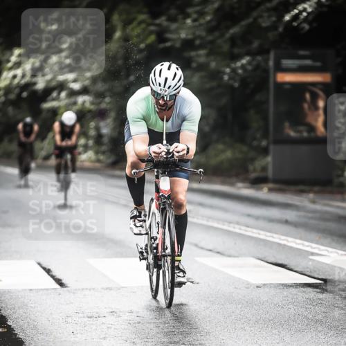 13.09.2026 - Stadtparktriathlon H.Heesch http://msf.ph/oto/10320038 13.09.2026 11:56:19 Radfahren 842, 858, 879, 919, 990, 1059 meine-sportfotos.de