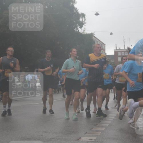 13.09.2026 - Kiel Lauf Markus Tischler http://msf.ph/oto/10320101 13.09.2026 10:51:45 Fleethörn 1, 4581, 4264, 104, 1486 meine-sportfotos.de