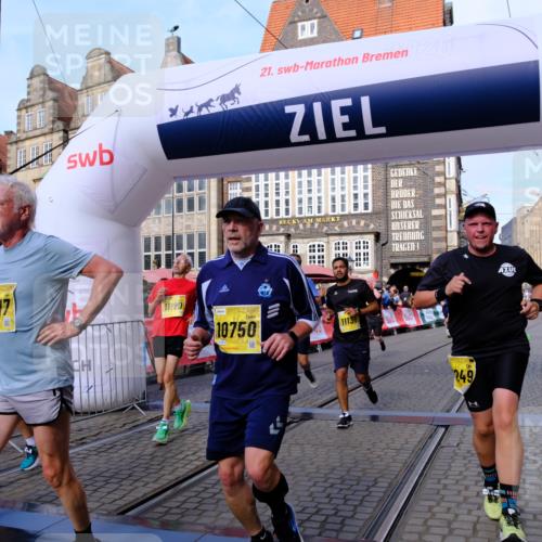 13.09.2026 - 21. swb-Marathon Bremen Tim E. http://msf.ph/oto/10320103 13.09.2026 10:58:33 Ziel 10249, 10494, 10530, 10604, 10673, 10750, 10798, 10828, 10903, 10914, 10931, 10932, 11120, 11131, 11152, 11202, 11295, 11388, 11403, 11420, 11455, 11686, 11750, 11752, 11884, 11906, 11952, 11953, 12017, 12092, 12386, 12387, 12441, 12482, 12518 meine-sportfotos.de