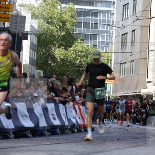 13.09.2026 - 21. swb-Marathon Bremen Strokosch-Dieckow http://msf.ph/oto/10320112 13.09.2026 13:08:13 Ziel 969, 4732, 4852, 6692, 7558, 9356, 13091, 13160, 339, 678, 1335, 1696, 3808, 4082, 4247, 5424, 5594, 8655, 9582 meine-sportfotos.de