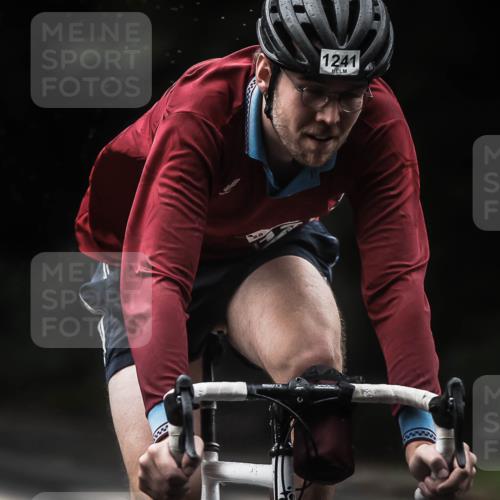 13.09.2026 - Stadtparktriathlon H.Heesch http://msf.ph/oto/10320140 13.09.2026 13:04:49 Radfahren 1084, 1192, 1211, 1241, 1278, 1359, 1392 meine-sportfotos.de