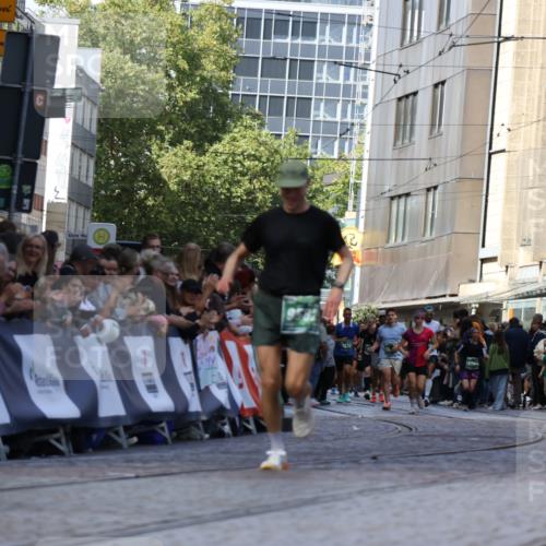 13.09.2026 - 21. swb-Marathon Bremen Strokosch-Dieckow http://msf.ph/oto/10320143 13.09.2026 13:08:14 Ziel 969, 4732, 4852, 6692, 7558, 9356, 13091, 13160, 339, 678, 1335, 1696, 4082, 4247, 5424, 8655, 9582 meine-sportfotos.de