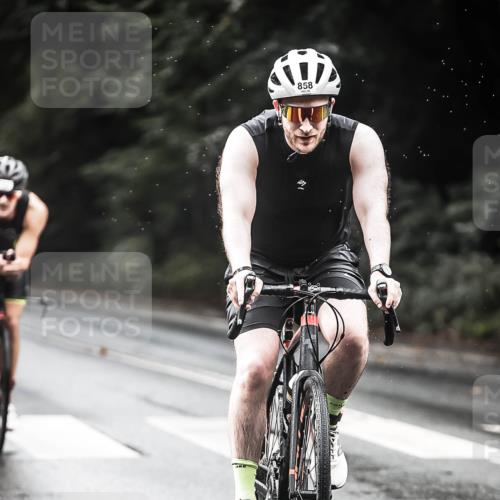 13.09.2026 - Stadtparktriathlon H.Heesch http://msf.ph/oto/10320147 13.09.2026 11:56:23 Radfahren 816, 842, 858, 879, 919, 990, 1001 meine-sportfotos.de