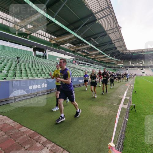 13.09.2026 - 21. swb-Marathon Bremen Michael Burmester http://msf.ph/oto/10320151 13.09.2026 13:19:30 Laufen im Stadion 333, 464, 486, 512, 546, 753, 921, 938, 1066, 1129, 1156, 1409, 1431, 1506, 1756, 1765, 1815, 1868, 1916, 2028, 2123, 2137, 2224, 2240, 2294, 2315, 2357, 2453, 2533, 2557, 2563, 2614, 2622, 2626, 2689, 2694, 2695, 2702, 2703, 2722, 2756, 2786, 2843, 2845, 2849, 2857, 2879, 2880, 2944, 2983, 2999, 3031, 3046, 3059, 3072, 3096, 3100, 3116, 3189, 3198, 3243, 3263, 3264, 3285, 3287, 3310, 3315, 3476, 3537, 3619, 3740, 3879, 4478 meine-sportfotos.de