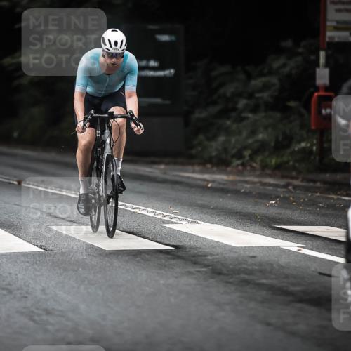 13.09.2026 - Stadtparktriathlon H.Heesch http://msf.ph/oto/10320174 13.09.2026 13:04:52 Radfahren 1084, 1192, 1241, 1278, 1304, 1359, 1392 meine-sportfotos.de