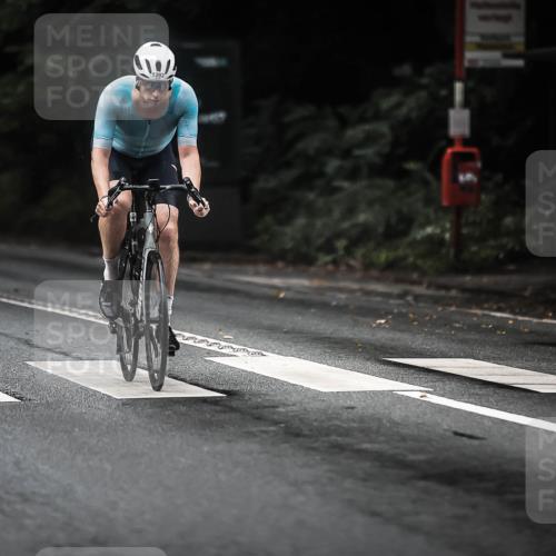13.09.2026 - Stadtparktriathlon H.Heesch http://msf.ph/oto/10320181 13.09.2026 13:04:52 Radfahren 1084, 1192, 1241, 1278, 1304, 1359, 1392 meine-sportfotos.de
