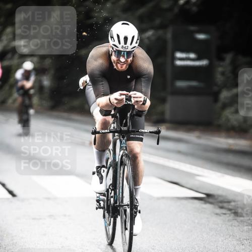 13.09.2026 - Stadtparktriathlon H.Heesch http://msf.ph/oto/10320195 13.09.2026 11:56:26 Radfahren 740, 776, 816, 842, 858, 879, 919, 990, 1001 meine-sportfotos.de