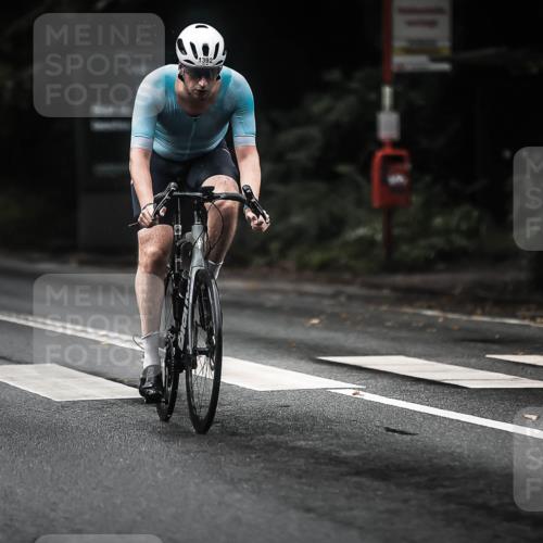 13.09.2026 - Stadtparktriathlon H.Heesch http://msf.ph/oto/10320198 13.09.2026 13:04:52 Radfahren 1084, 1192, 1241, 1278, 1304, 1359, 1392 meine-sportfotos.de