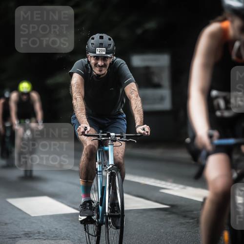 13.09.2026 - Stadtparktriathlon H.Heesch http://msf.ph/oto/10320271 13.09.2026 13:04:59 Radfahren 1084, 1208, 1278, 1284, 1304, 1333, 1346, 1372, 1374, 1409, 1410, 1424 meine-sportfotos.de