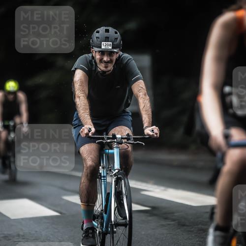 13.09.2026 - Stadtparktriathlon H.Heesch http://msf.ph/oto/10320276 13.09.2026 13:04:59 Radfahren 1084, 1208, 1278, 1284, 1304, 1333, 1346, 1372, 1374, 1409, 1410, 1424 meine-sportfotos.de